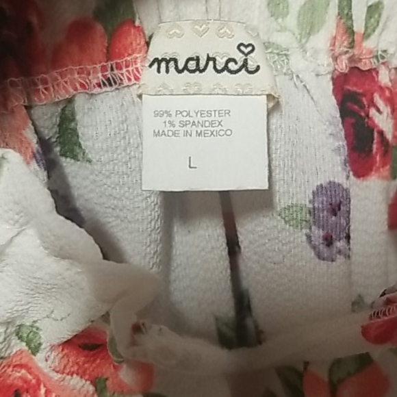 Blouse - Picture 2 of 4